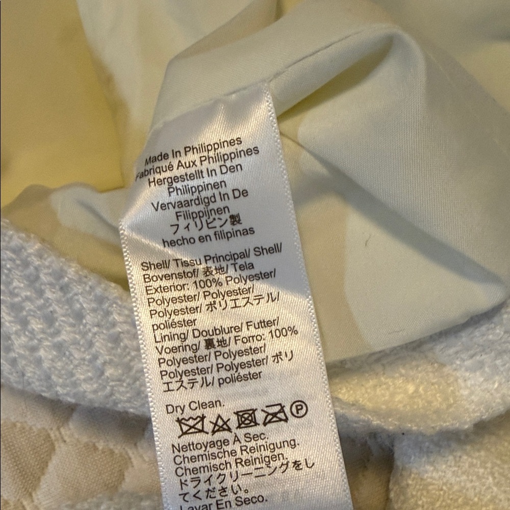 NWT J Crew Cropped Ivory Tweed Button-Front Jacket - Picture 8 of 8